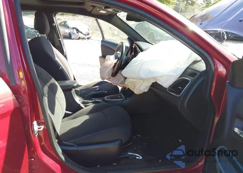 2014 Chrysler 200 Touring из США, поврежденный, VIN 1C3CCBBG7EN117020